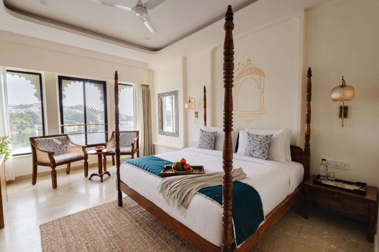 The Experience Resort-Lake Facing Udaipur Bagian luar foto