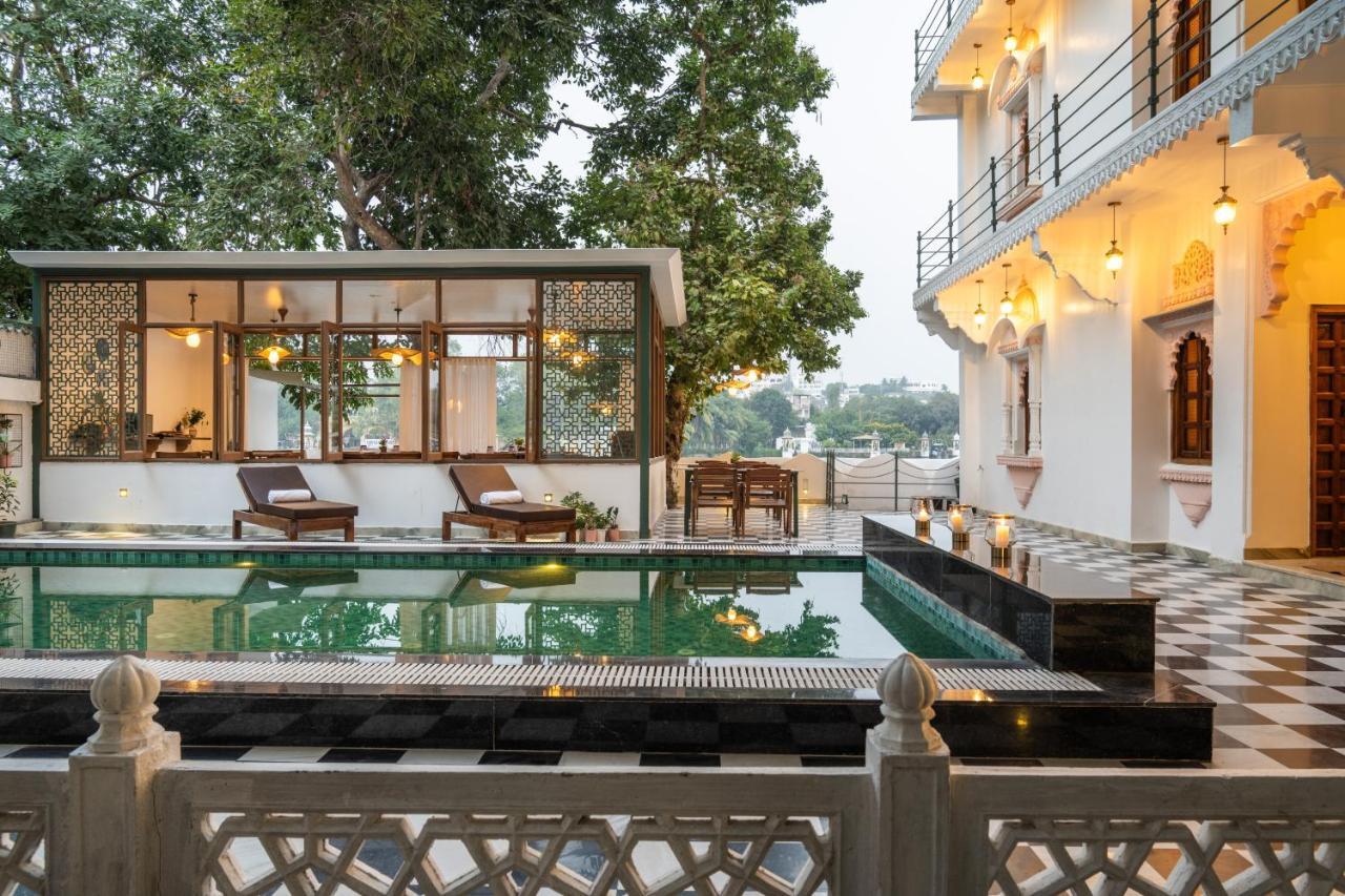 The Experience Resort-Lake Facing Udaipur Bagian luar foto